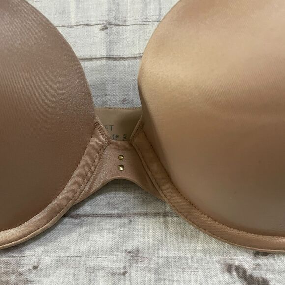 Victorias Secret Womens Bra Size 34B Beige Biofit Multi Way Strapless Underwire - Picture 2 of 7